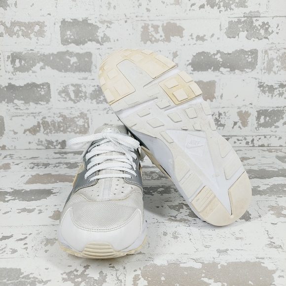 Nike Huarache Run White Metallic Silver Lace Up Athletic Sneakers B442 - Picture 7 of 9